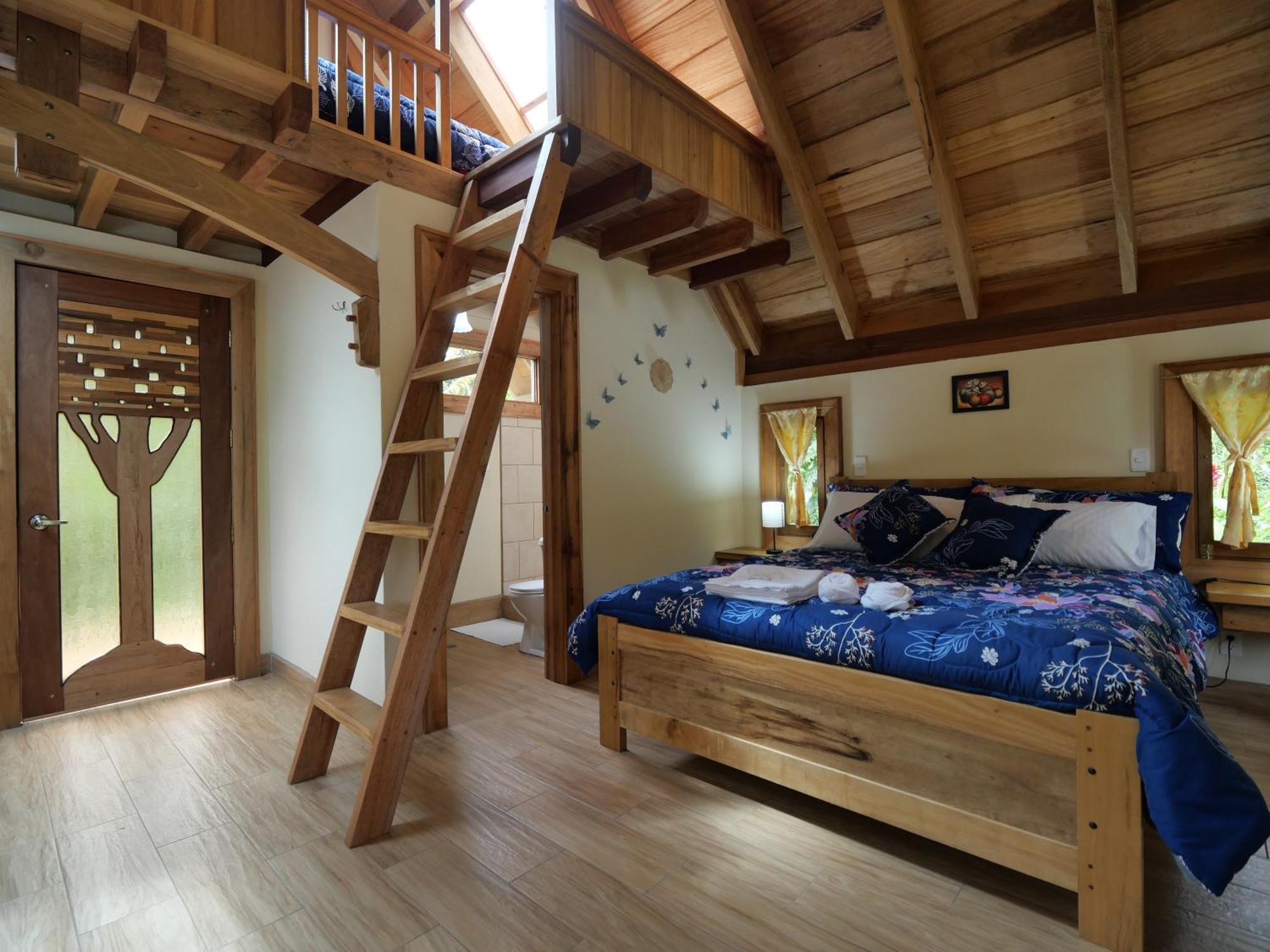 Casa Del Rio En Mindo Bed & Breakfast Екстериор снимка